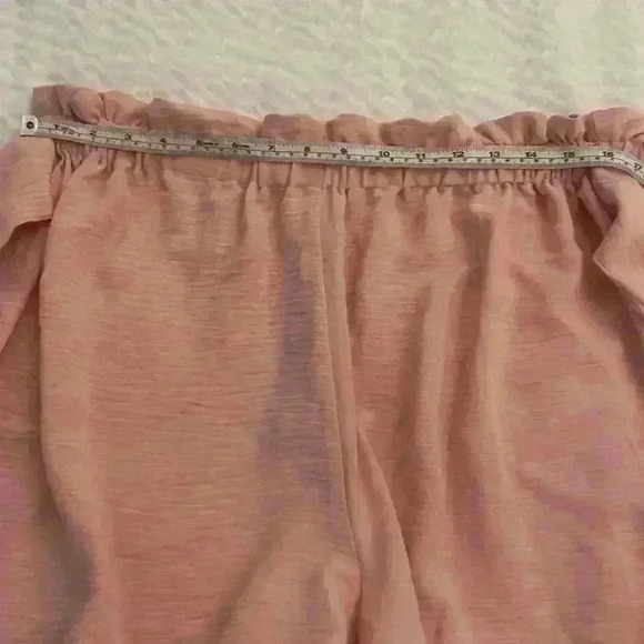 NWT- BCBGeneration Tie Waist Shorts size XL, Blush Pink Color - Picture 5 of 6